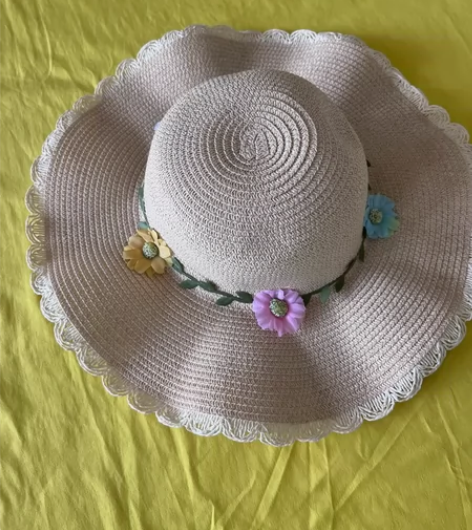 沙滩帽，仅戴过一次，几乎全新#沙滩运动单品...