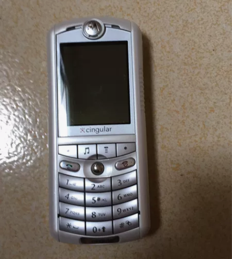 摩托罗拉E310 摩托罗拉E310，多图实...