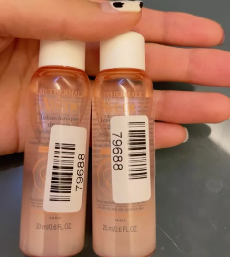 雅漾舒润调理柔肤水20ml,2瓶25元包邮...