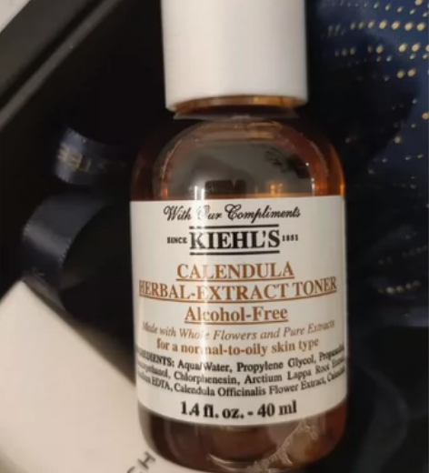 科颜氏金盏花植萃爽肤水40ml。 感兴趣的...