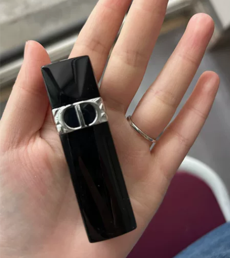 口红迪奥 色号846偏橘色调 使用过几次 ...