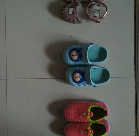童鞋，儿童水晶凉鞋、椰壳鞋，内长16cm，...