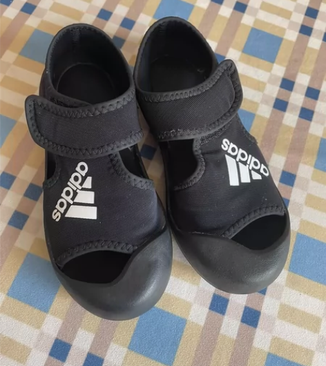 Adidas阿迪达斯童鞋 男女童儿童包头魔...