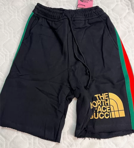 jas 联名织带短裤 全新 感兴趣的话点“...