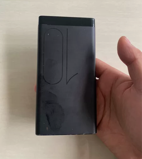 华为18w快充充电宝10000毫安 放久了...