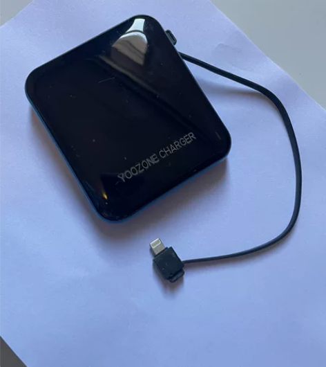 优者适用充电宝20000毫安超大容量自带线...