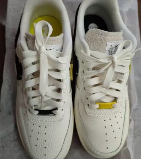 耐克air系列女鞋38码 基本全新，就穿过...