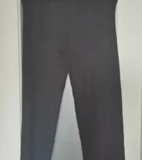 全新黑色针织阔腿裤，裤长92左右，带腰带，...