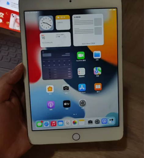 iPad mini4国行64Gwifi版，...