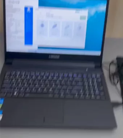 144电竞屏i5十一代3060神舟战神Z8...