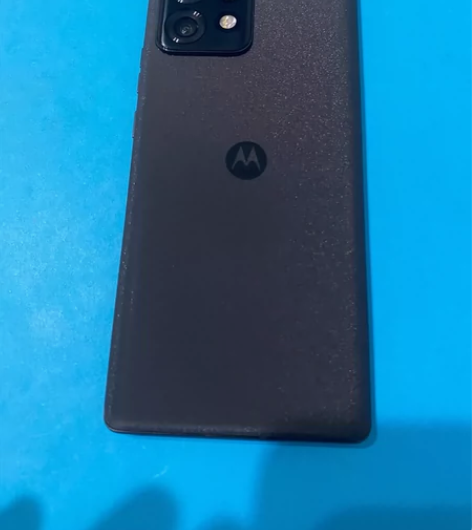 摩托罗拉X40，12+256，屏幕有划痕，...