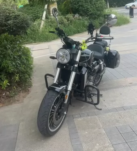 大力神ur巡航太子，400cc双缸水冷，前...