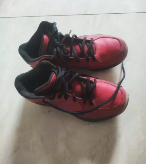 乔丹篮球鞋，防滑性好，孩子打篮球穿搭必备 ...