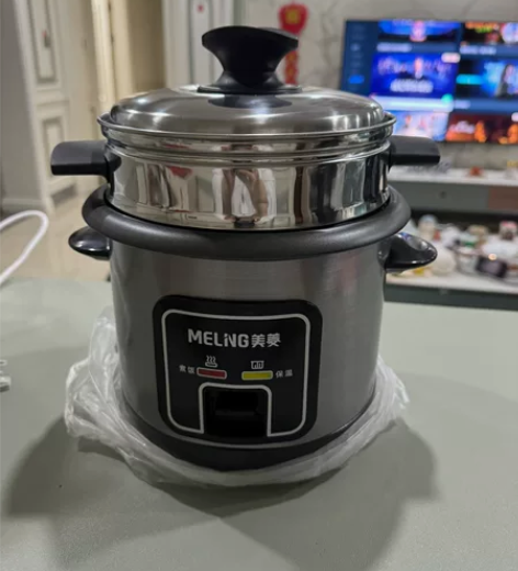 美菱迷你电饭煲1.5L(2-3人饭) 全新...