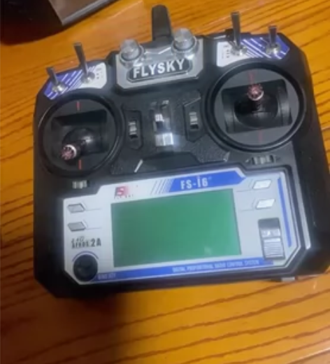 富斯i6。单控120。接收机另算。确认后发...