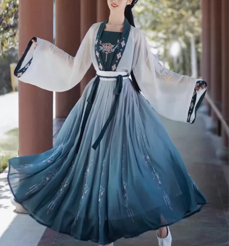 珍缕汉服（链接里有两件） 两件都是XL码 ...