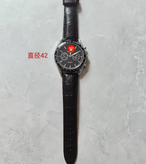 歐米家男表石英表，小表盘不能动，有夜光 感...