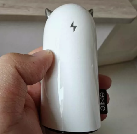 小恶魔充电宝，5200mh，有更大容量的旧...