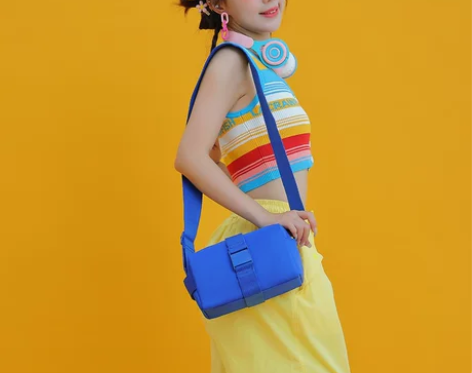 时尚女包吐司包健身包单肩斜挎包运动多巴胺通...