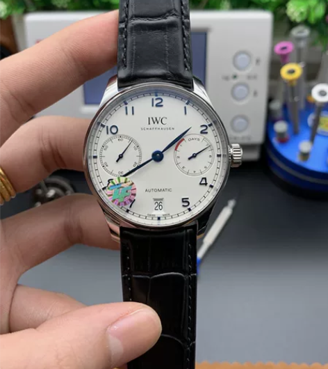 自己的万国男表，男士全自动机械手表，外观无...