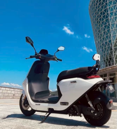 ?ninebot九号电动车Mmax110电...