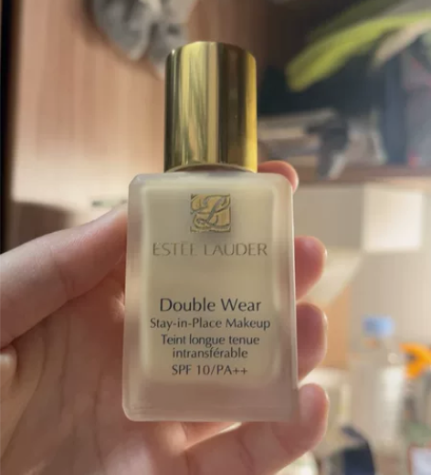 雅诗兰黛DW持妆粉底液 线下专柜购入，绝对...