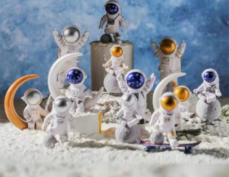 【3个亏本包邮带走】宇航员车载摆件小太空人...