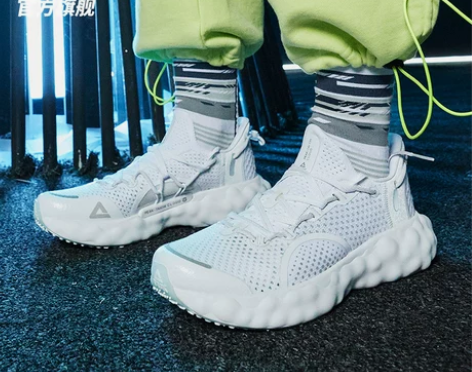 【吴磊同款】匹克AI态极云R1跑鞋男202...