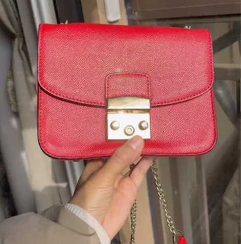 啄木鸟2021年新款女包小方包链条女包韩版...