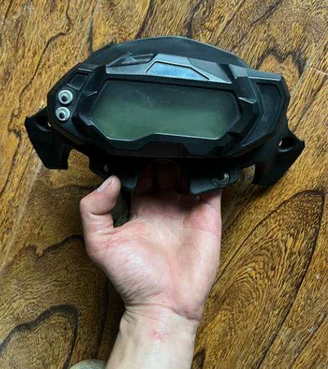 贝纳利150 红宝龙仪表总成 跑了1700...