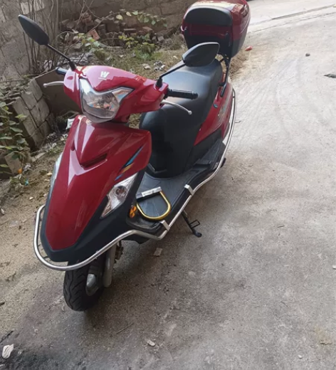 22年豪爵vf125，四千多公里，一毛多一...