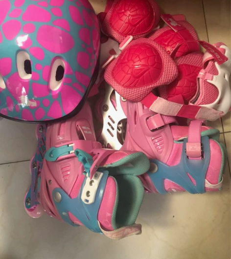 某东美洲狮，几乎全新，报课学校又送一双用不...