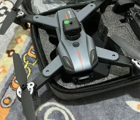 甩卖  原价6000元航拍无人机，带全新未...