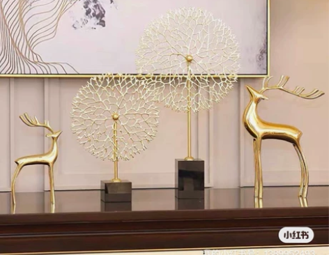 现代轻奢高档金属纯铜鹿摆件客厅电视柜欧式酒...
