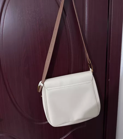 软皮休闲斜跨包撞色真皮包包女士新款牛皮单肩...