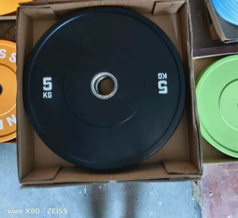 新款窄边6.5元一公斤!黑色全胶杠铃片竞技...