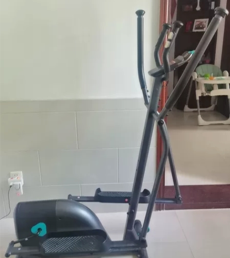 新旧程度 ，8成新！放在家里碍事低价处理【...