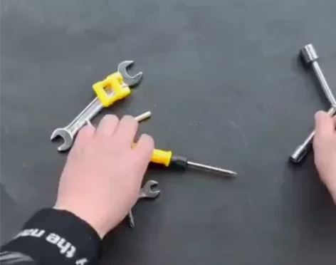 电动车随车工具包常用套筒扳螺丝刀助力自行车...