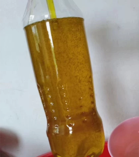 今年的山茶油开榨了，我们农村几乎家家都备有...