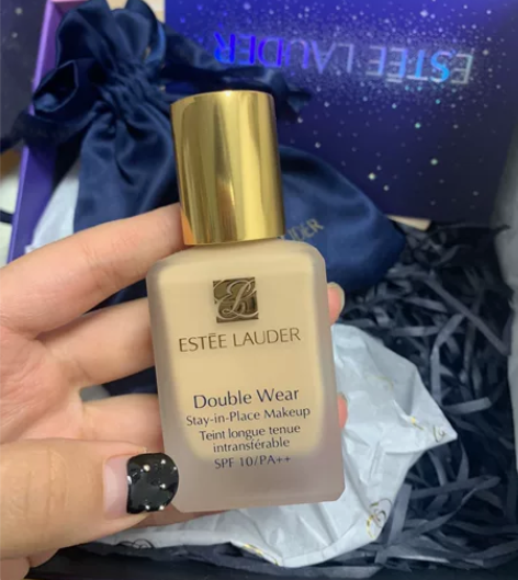 出全新1W1象牙白30ml  DW雅诗兰黛...