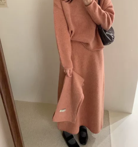 早春上新!定制韩国羊驼纱线极简风高级针织衫...