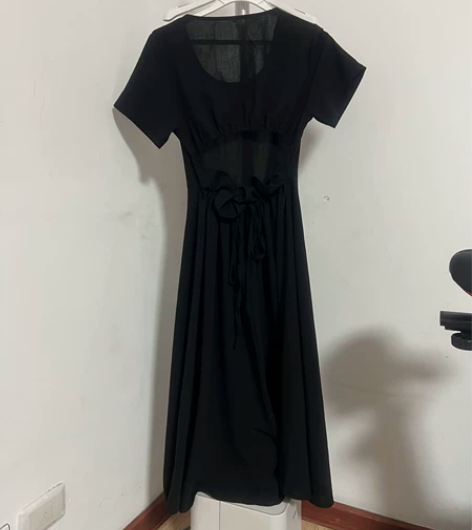 搬家了便宜出！ski黑色露背连衣裙长款夏季...