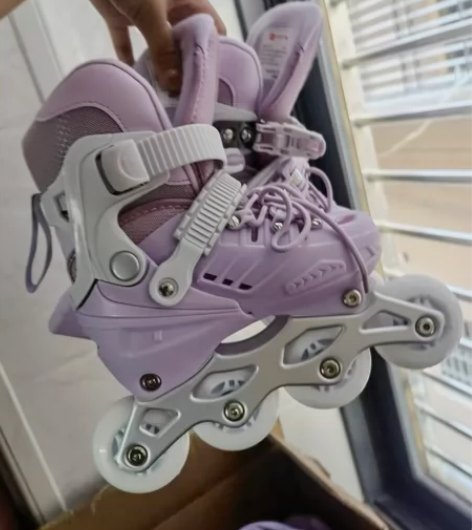 全新轮滑鞋女童儿童斯威联名款溜冰鞋儿童男童...
