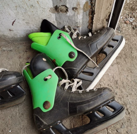 38—39号冰刀，便宜出售。 感兴趣的话点...