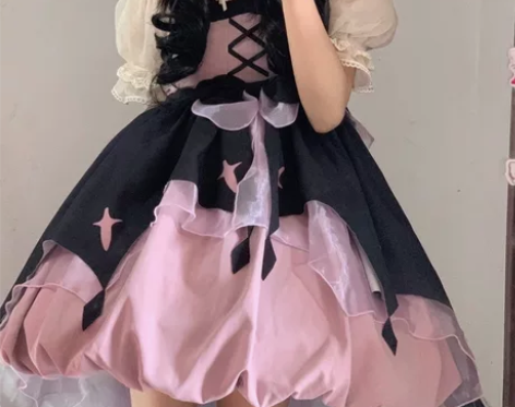 出泡泡熊原创设计的小魔女大全套什么都有（黑...