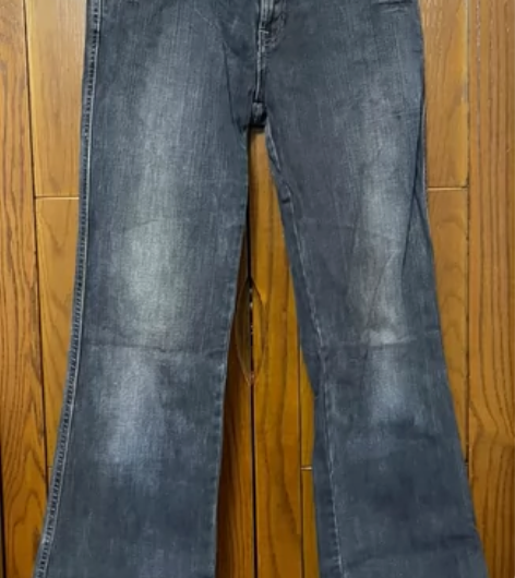 GAP品牌喇叭裤牛仔裤，腰围78，臀围90...
