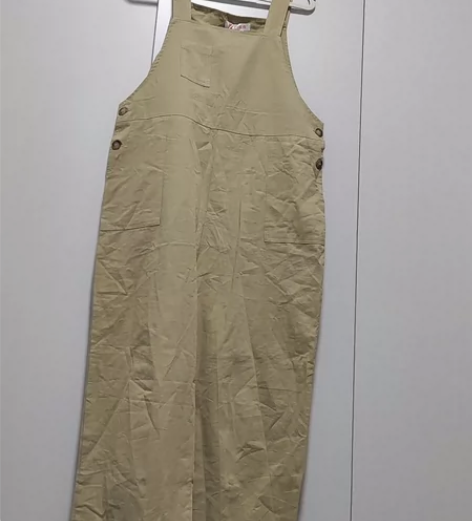 女生背带裤棉麻全新包邮 薄款很舒服 试了下...