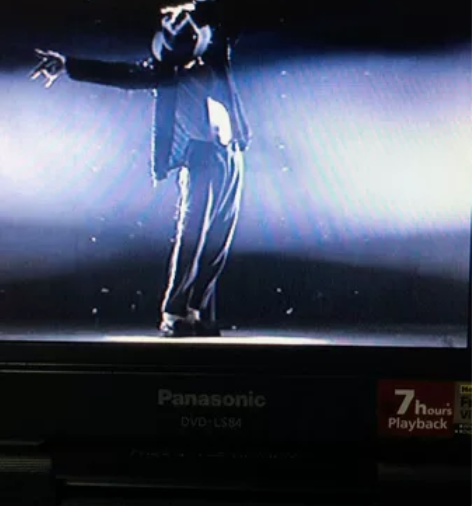 迈克杰克逊 罗马尼亚危险演唱会，DVD+C...