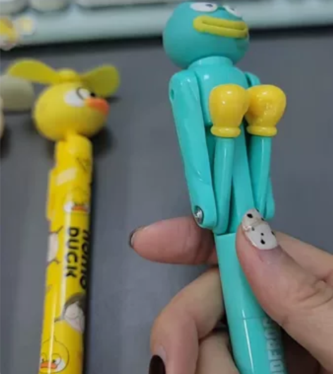 三支笔25，网上买的一只13，用了两次，还...