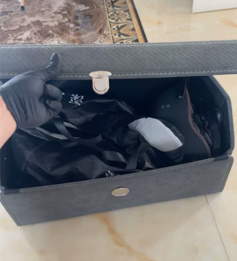 汽车后尾箱置物箱 感兴趣的话点“我想要”和...